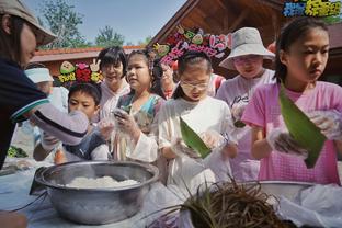 “不是特别重”胡卫东谈当年体能训练：100公斤连续蹲100次 蹲2组